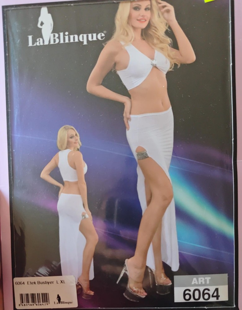 La Blinque Beyaz Yırtmaçlı Etek Bustiyer Takımı Taş Detaylı