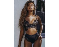 Siyah Şık Dantel Sütyen Külot Takım