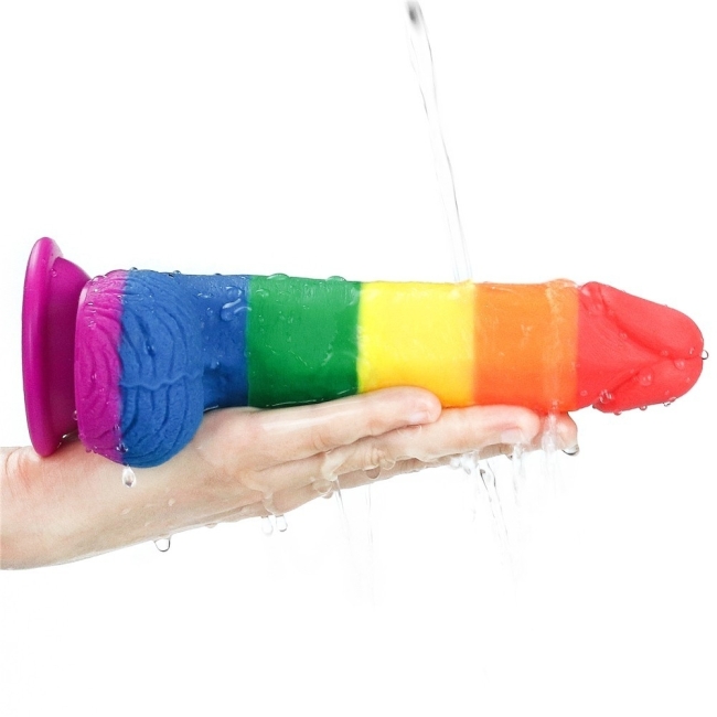 Lovetoy Prider Gökkuşağı Renkli 20 Cm Belden Bağlamalı Realistik Penis-410026