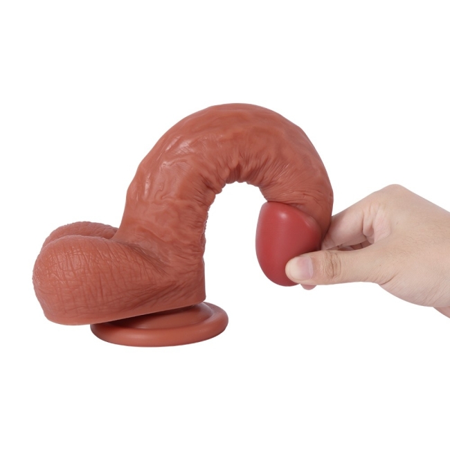 Wolve 26 Cm Çift Katmanlı Ultra Yumuşak Kemerli Realistik Penis	