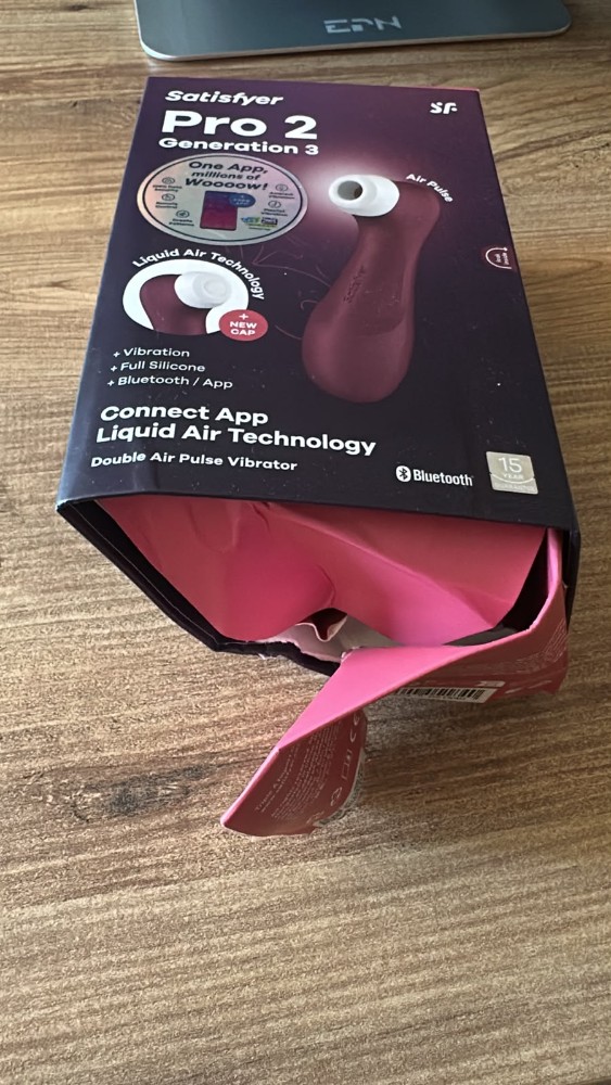 Satisfyer Pro 2 Generation 3 Liquid Air Teknoloji App Kontrollü Emişli&Titreşimli Vibratör (KUTUSU HASARLI)