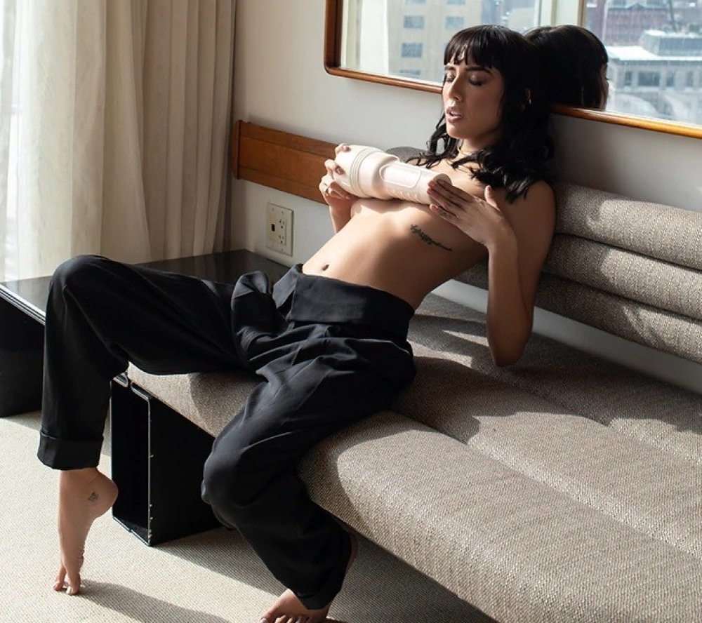 Fleshlight Girls Janice Griffith Eden Masturbator
