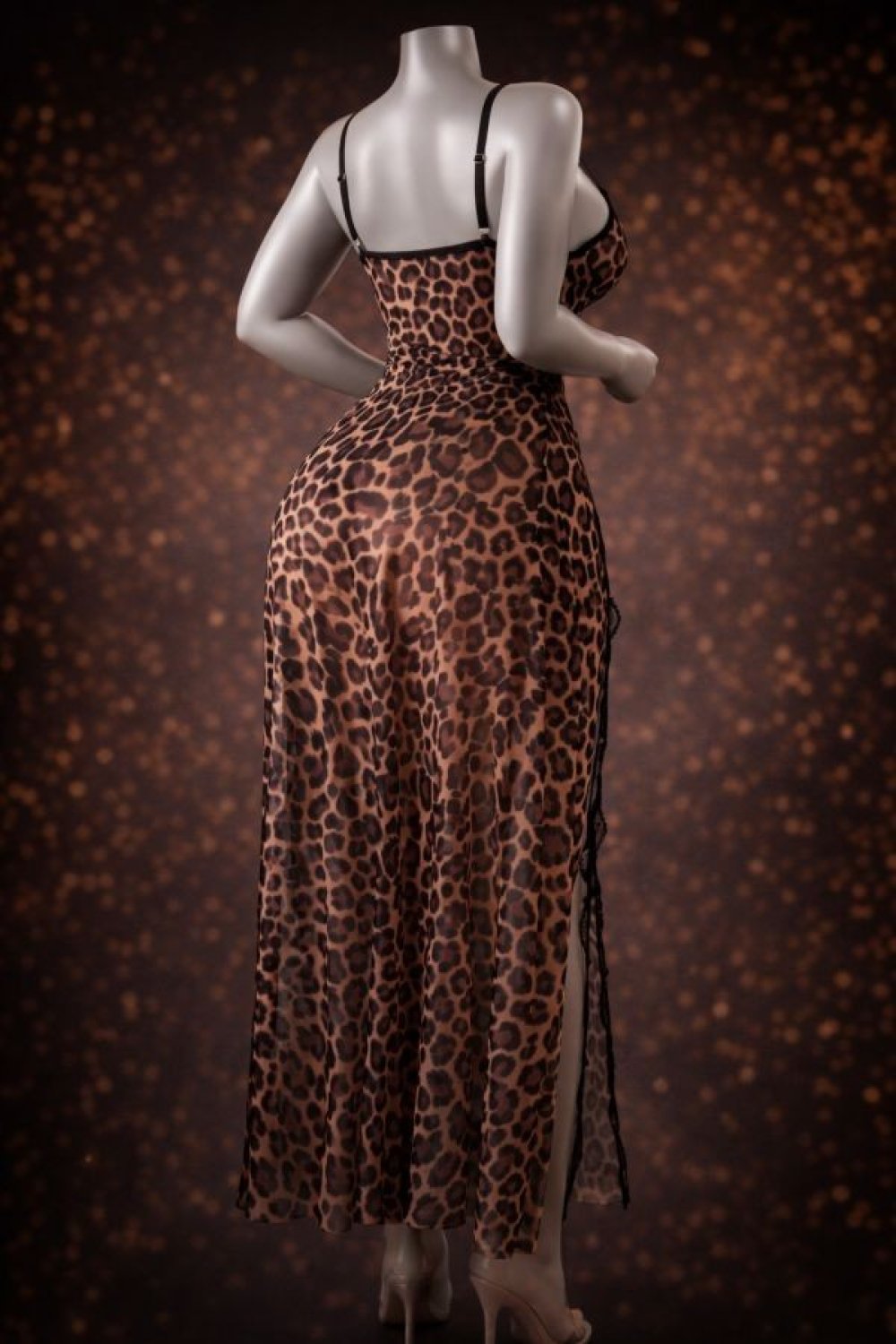 Leopar Yırtmaçlı Uzun Gecelik Gül Desenli Transparan Babydoll Takımı